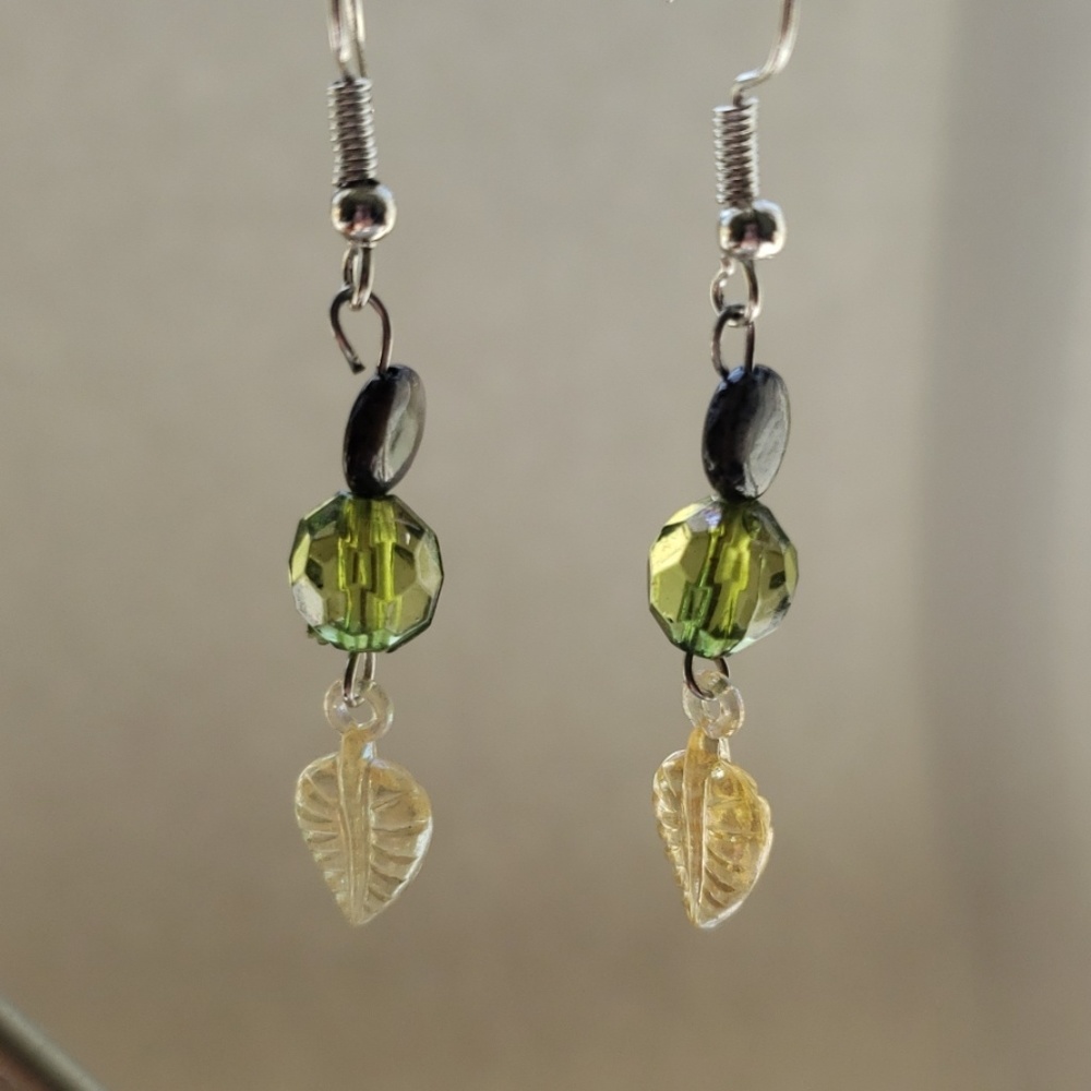 Lovely Leaf 🍂 Earring's